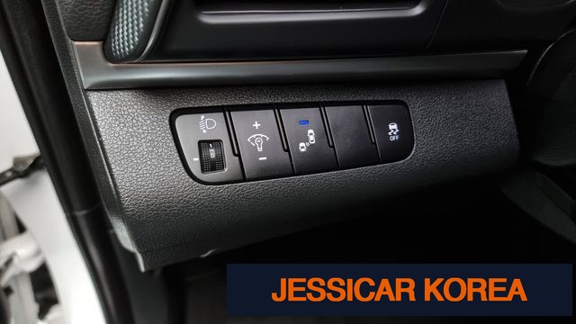 2019 Hyundai The New Avante AD - Thumbnail 4