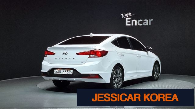 2019 Hyundai The New Avante AD - Thumbnail 9
