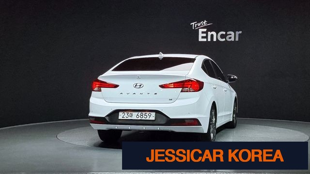 2019 Hyundai The New Avante AD - Thumbnail 10