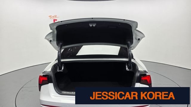2024 Kia The New K5 Hybrid 3rd Generation - Thumbnail 8