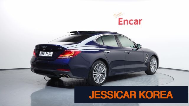 2019 Genesis G70 - Thumbnail 11