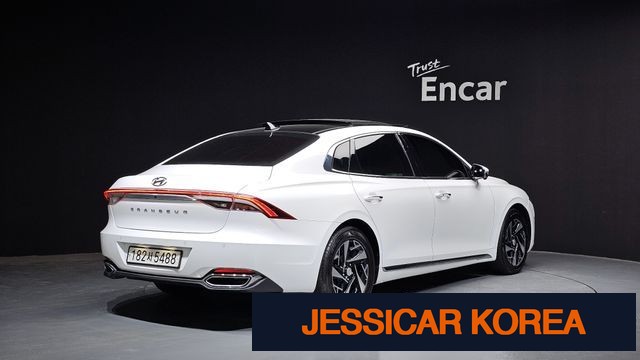 2022 Hyundai The New Grandeur IG Hybrid - Thumbnail 2
