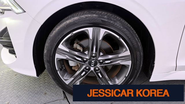 2021 Kia K5 3rd Gen - Thumbnail 2