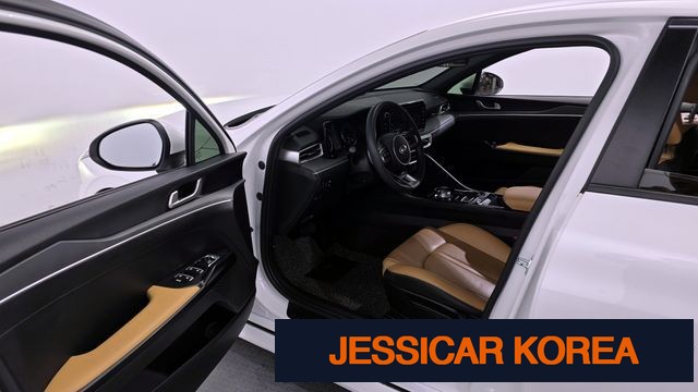 2021 Kia K5 3rd Gen - Thumbnail 10