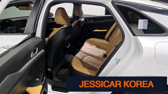 2021 Kia K5 3rd Gen - Thumbnail 11