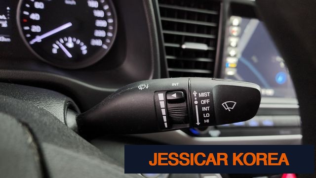2018 Hyundai Avante AD - Thumbnail 2