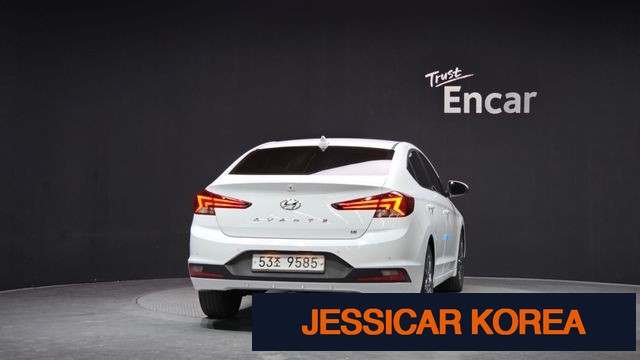 2019 Hyundai The New Avante AD - Thumbnail 3