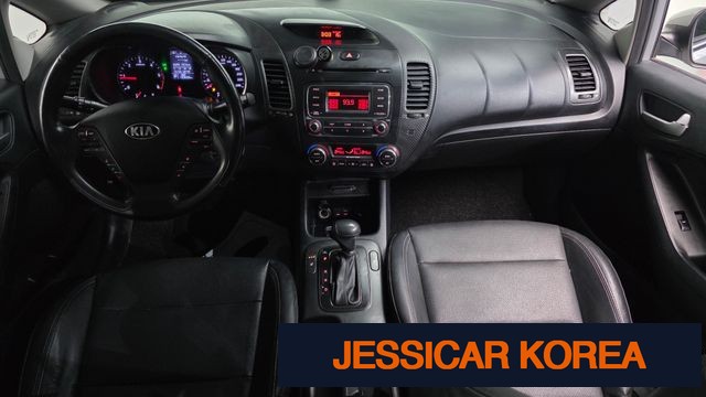 2015 Kia K3 - Thumbnail 13