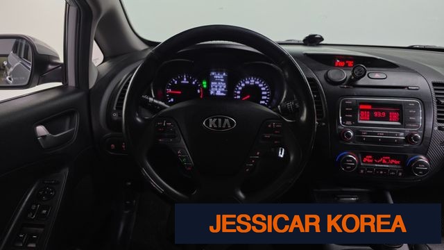 2015 Kia K3 - Thumbnail 14
