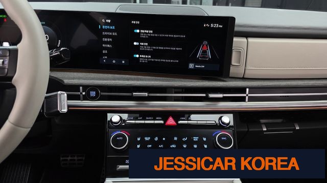 2025 Hyundai Santa Fe (MX5) - Thumbnail 2