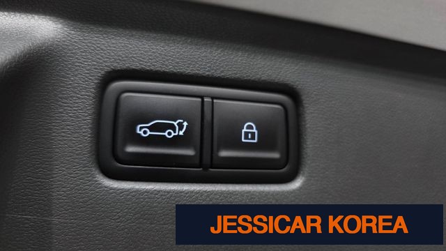 2025 Hyundai Santa Fe (MX5) - Thumbnail 4
