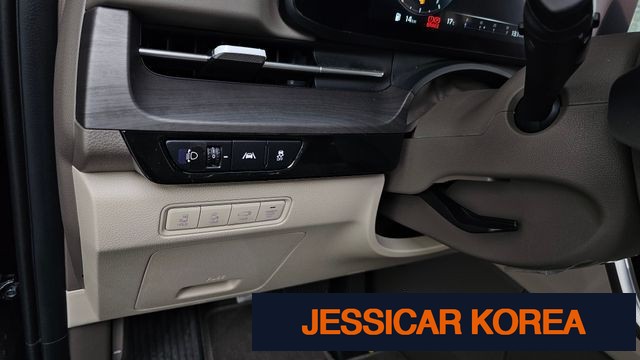2023 Kia Carnival 4th Gen - Thumbnail 3