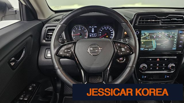 2022 KG Mobility Very New Tivoli - Thumbnail 6