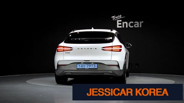 2022 Genesis GV60 - Thumbnail 5