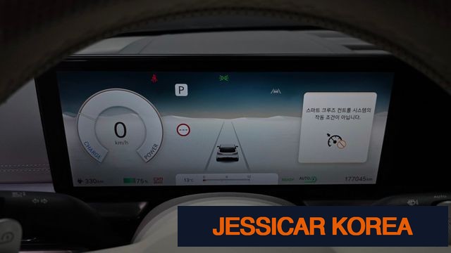 2022 Genesis GV60 - Thumbnail 12