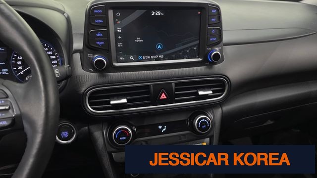 2018 Hyundai Kona - Thumbnail 11
