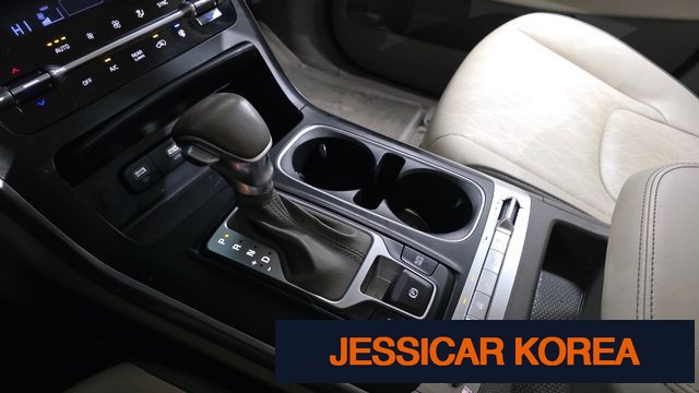 2022 Kia Carnival 4th Gen - Thumbnail 14