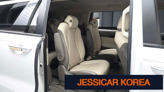 2022 Kia Carnival 4th Gen - Thumbnail 18