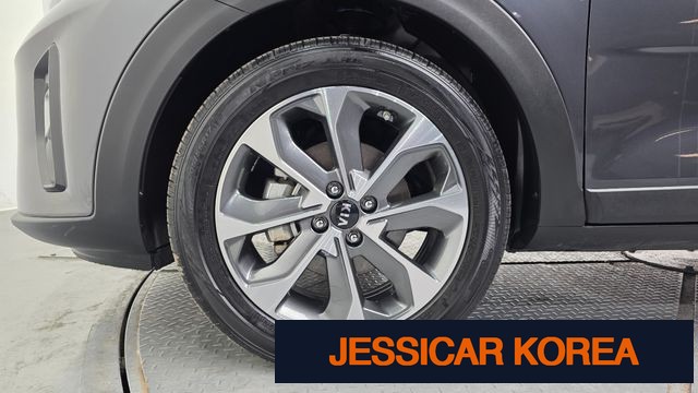 2018 Kia stonic - Thumbnail 6