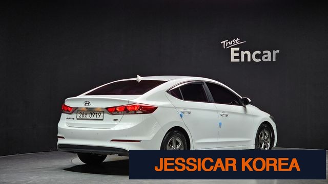 2016 Hyundai Avante AD - Thumbnail 8