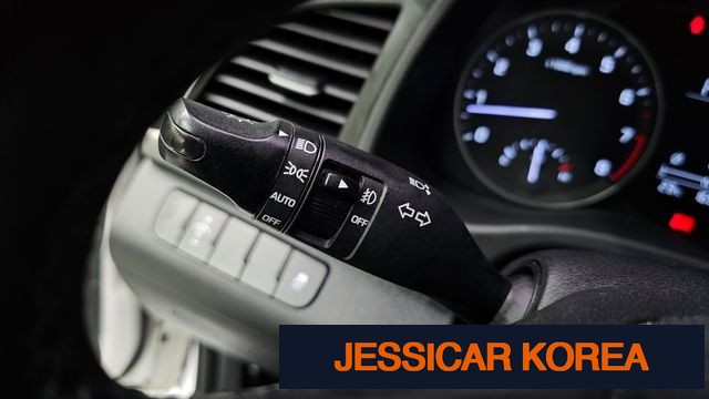 2016 Hyundai Avante AD - Thumbnail 10