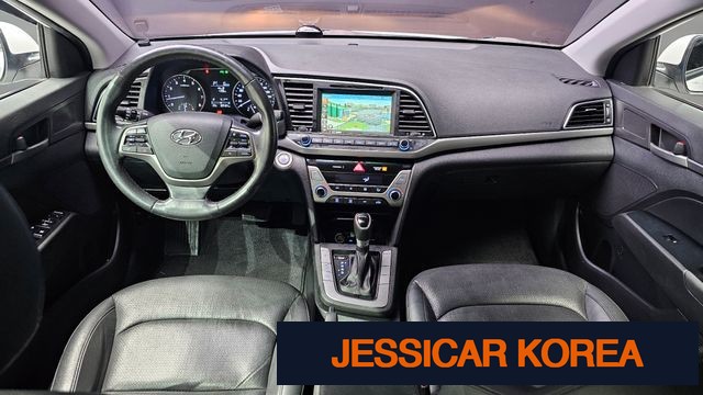 2016 Hyundai Avante AD - Thumbnail 11