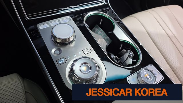 2024 Genesis GV80 - Thumbnail 8