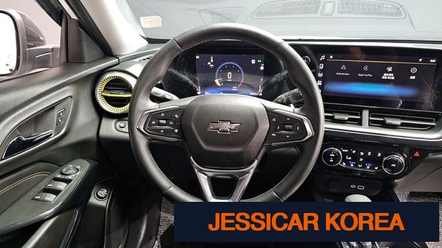 2024 Chevrolet Trax Crossover - Thumbnail 17