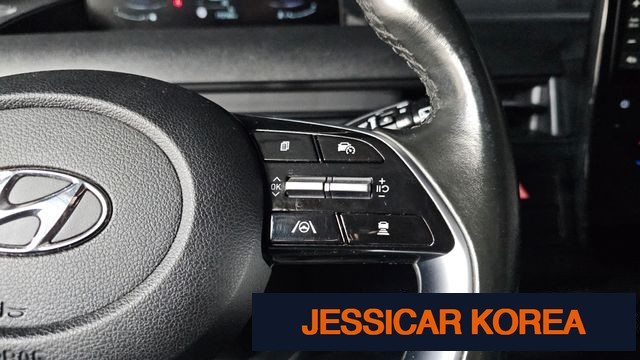 2022 Hyundai Staria - Thumbnail 3