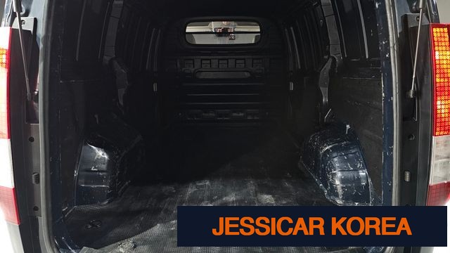 2022 Hyundai Staria - Thumbnail 18