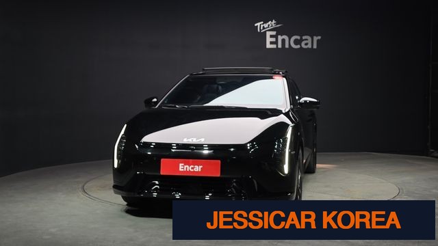 2026 Kia EV4 - Thumbnail 15