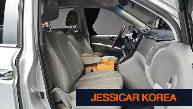 2013 Kia Carnival R - Thumbnail 5