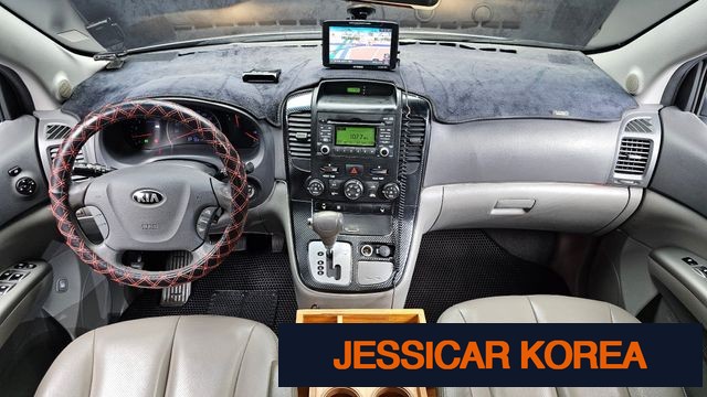 2013 Kia Carnival R - Thumbnail 16