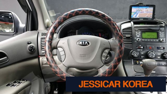 2013 Kia Carnival R - Thumbnail 20
