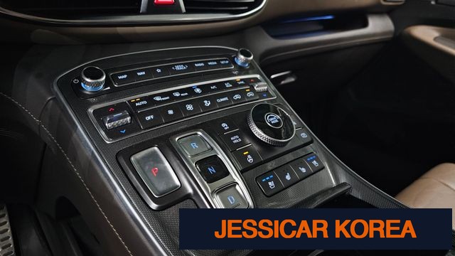 2021 Hyundai The New Santa Fe - Thumbnail 2