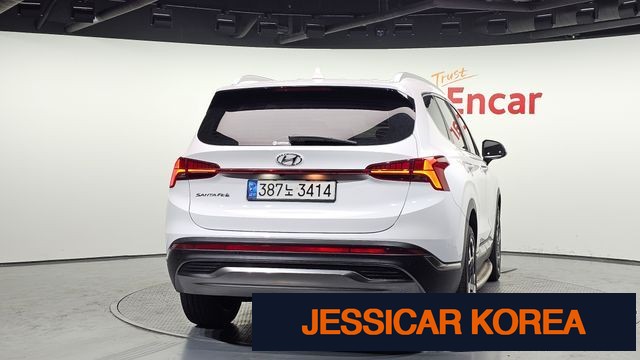 2021 Hyundai The New Santa Fe - Thumbnail 6