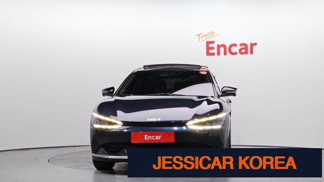 2022 Kia EV6 - Thumbnail 8