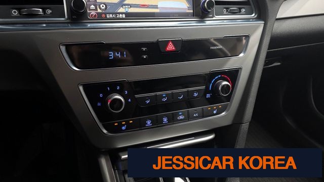 2015 Hyundai LF Sonata - Thumbnail 17