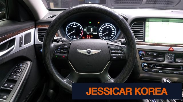 2015 Hyundai Genesis DH - Thumbnail 13
