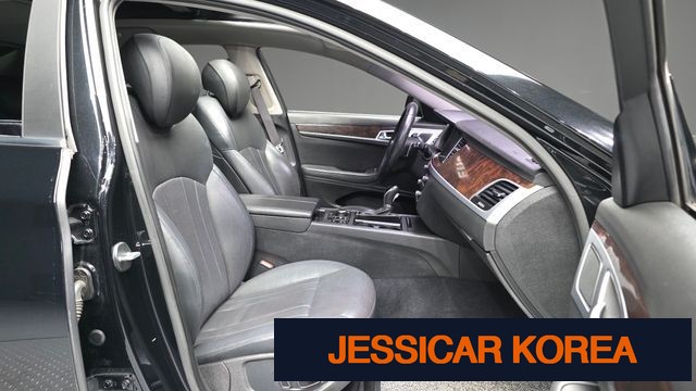 2015 Hyundai Genesis DH - Thumbnail 15