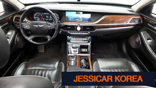 2017 Genesis G90 - Thumbnail 2