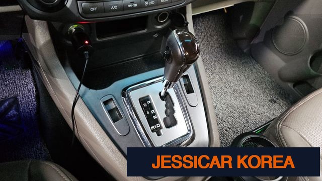 2016 KG Mobility Korando Turismo - Thumbnail 3
