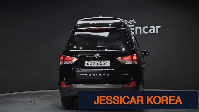 2016 KG Mobility Korando Turismo - Thumbnail 12