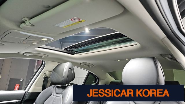 2018 Genesis G70 - Thumbnail 12