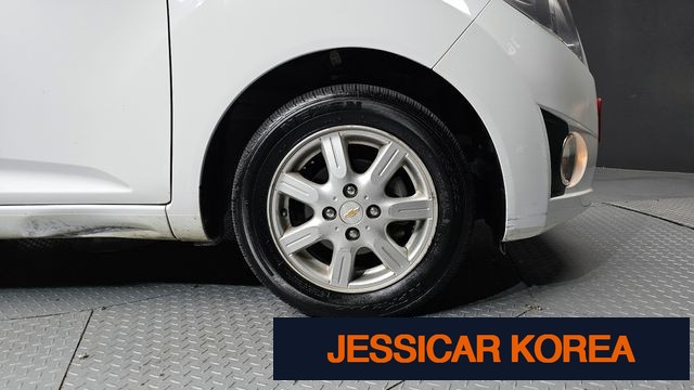 2012 Chevrolet Spark - Thumbnail 18