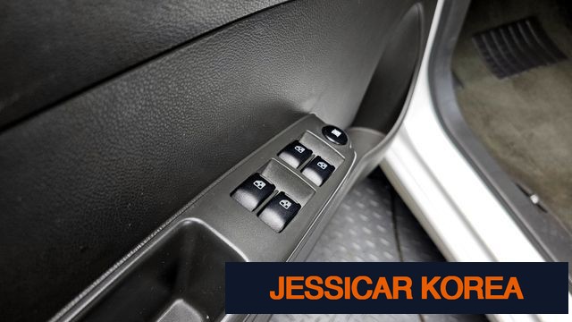 2012 Chevrolet Spark - Thumbnail 20