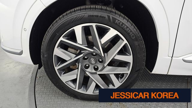 2021 Hyundai The New Santa Fe - Thumbnail 2
