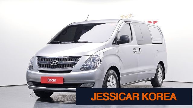 2016 Hyundai Grand Starex - Thumbnail 2