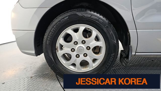 2016 Hyundai Grand Starex - Thumbnail 14