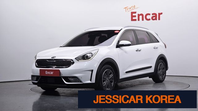 2017 Kia Niro - Thumbnail 13